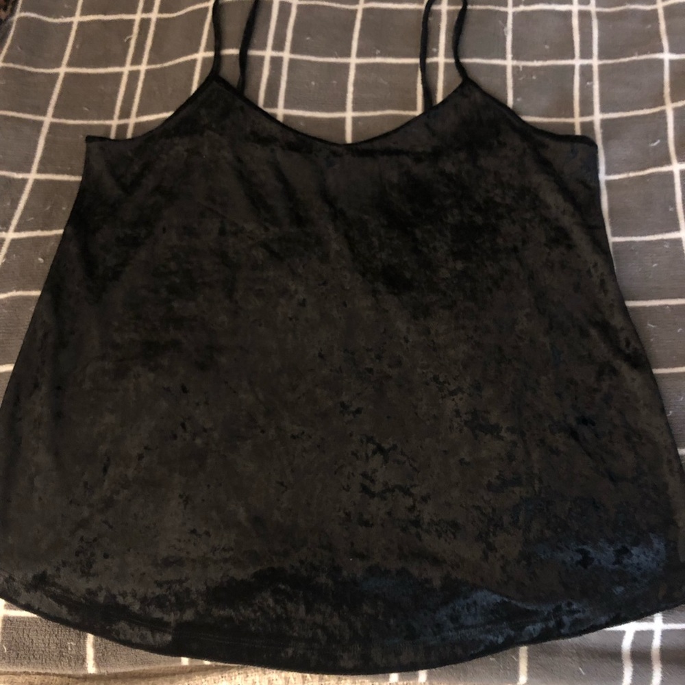 Black crushed velvet tank cami spaghetti straps city streets top ❤️